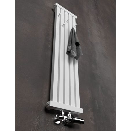 Radiator cu cuier Lukkass