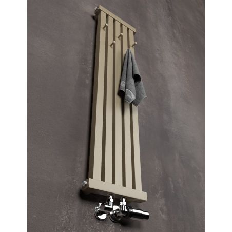 Radiator cu cuier Lukkass