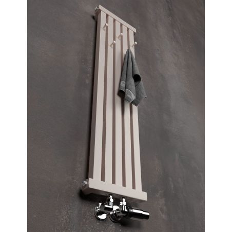 Radiator cu cuier Lukkass