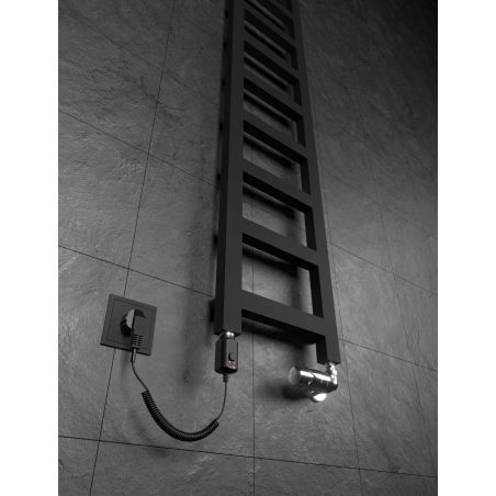 Radiator electric pentru baie Lucy